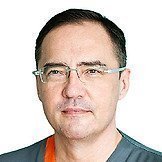 Врач Абунагимов Виталий Маратович