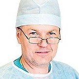 Врач Петров Андрей Викторович