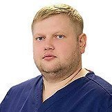 Врач Петров Евгений Иванович